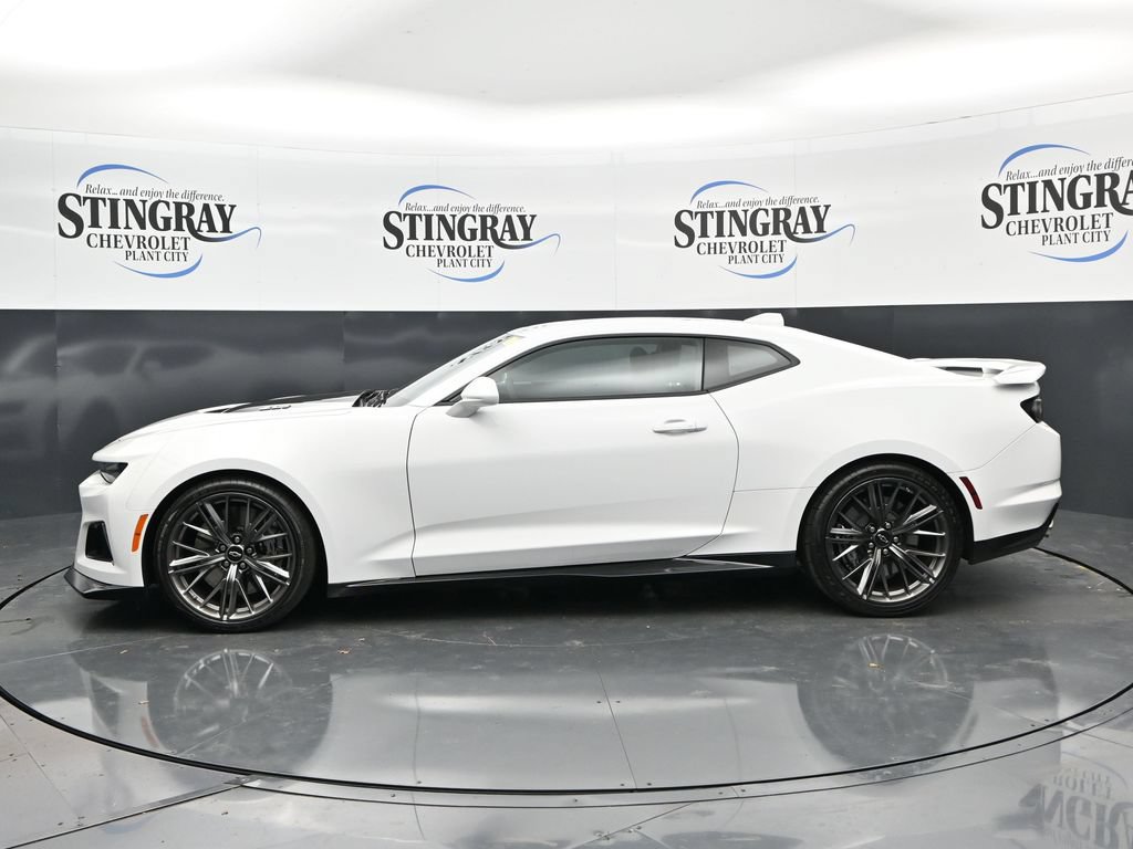 Used 2023 Chevrolet Camaro ZL1 RWD image 4