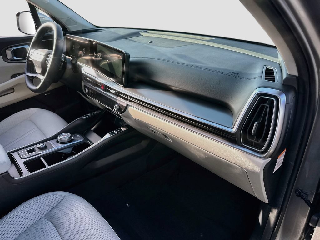 New 2026 Kia Sorento EX FWD image 31