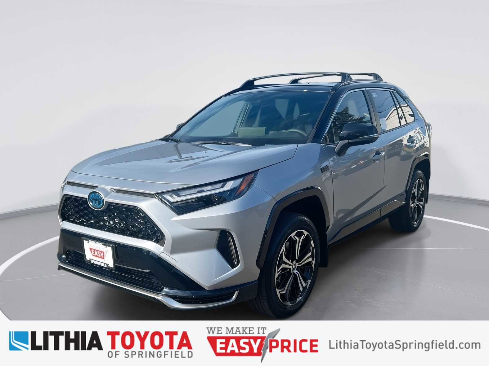 New 2024 Toyota RAV4 XSE w/ Weather Package image 1