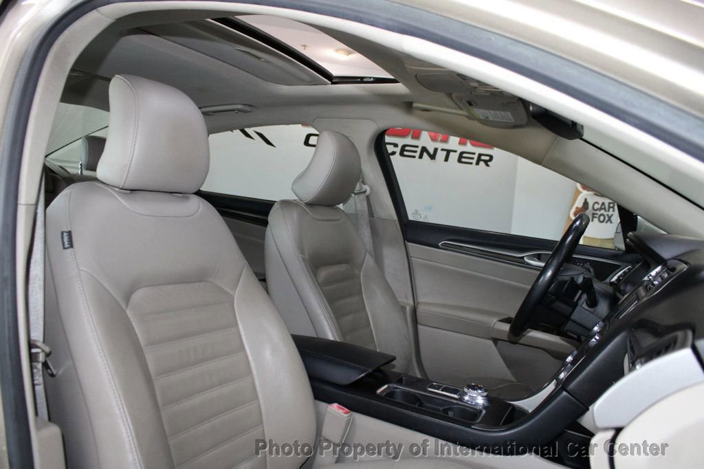 Used 2017 Ford Fusion SE image 29