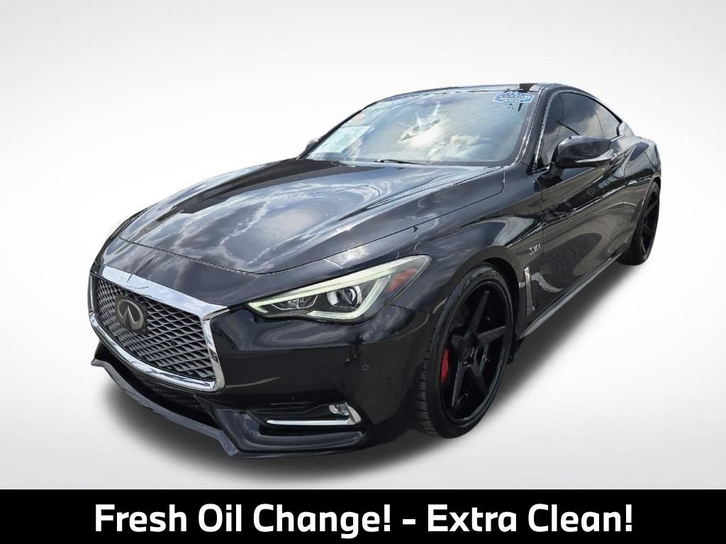 Used 2018 INFINITI Q60 Red Sport 400 w/ Sensory Package 3.0T Sport RWD image 5