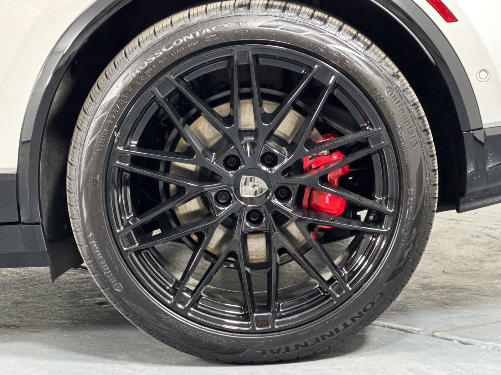 New 2026 Porsche Macan Turbo Electric image 34