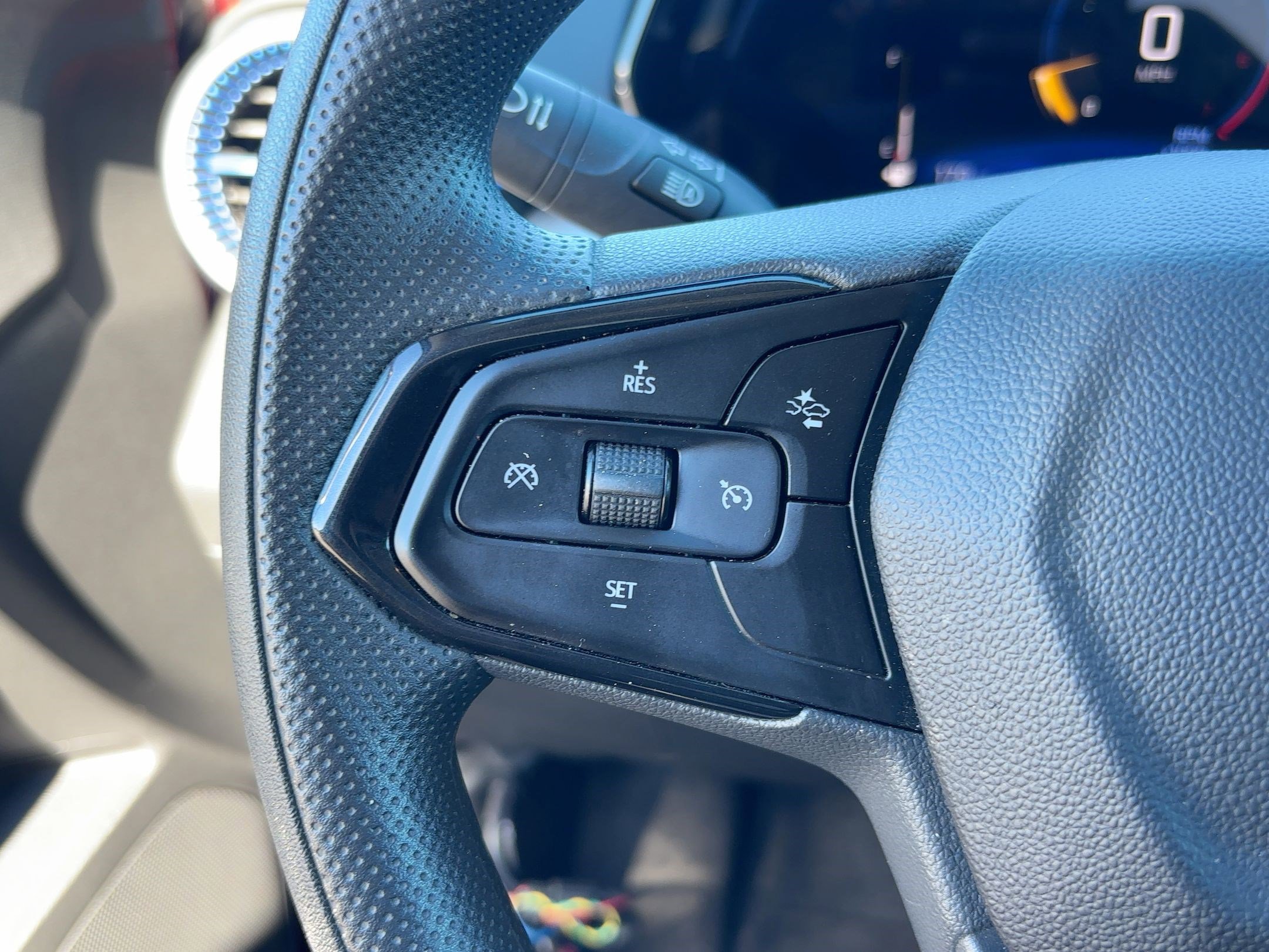 Used 2024 Chevrolet Trax LT image 17