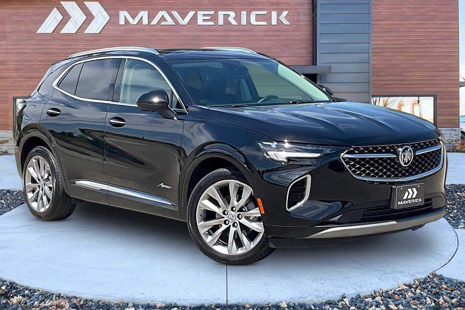 Used 2023 Buick Envision Avenir AWD/4WD image 1