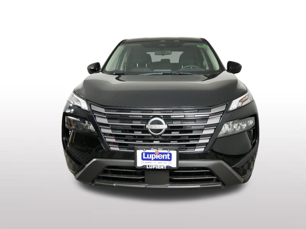 New 2026 Nissan Rogue SV AWD/4WD image 3