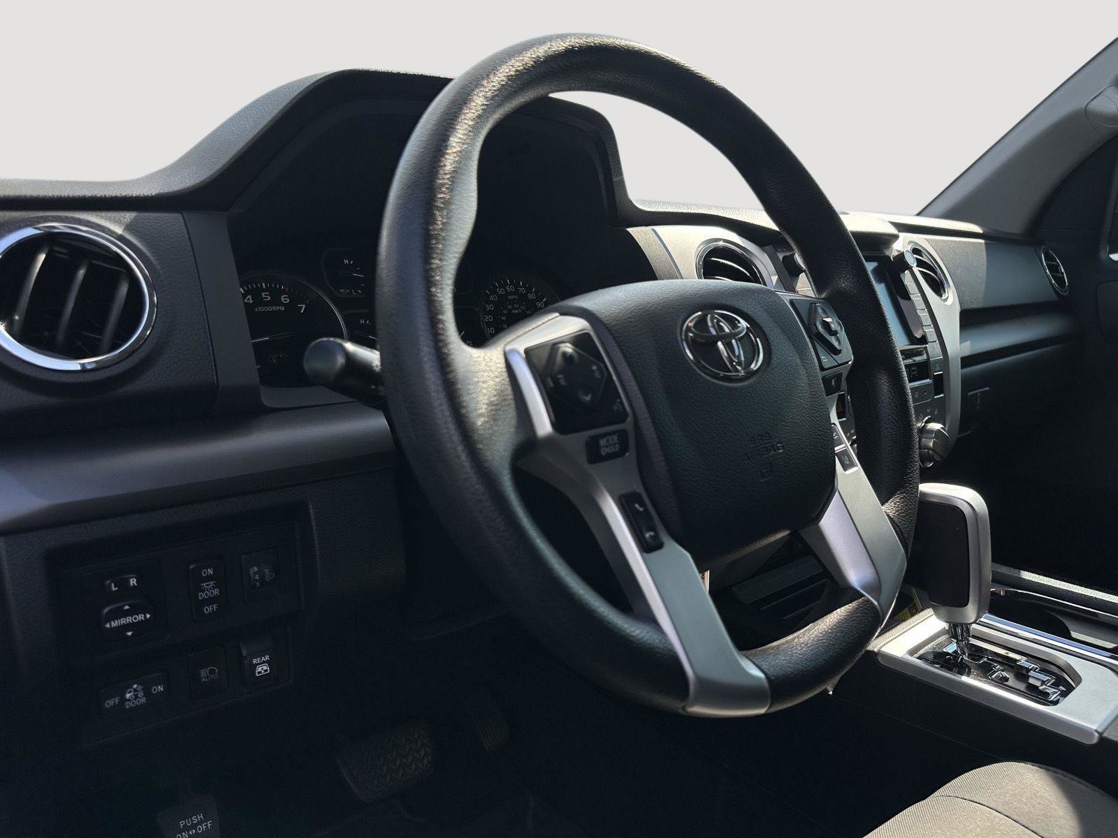 Used 2021 Toyota Tundra SR5 w/ SR5 Upgrade Package AWD/4WD image 11