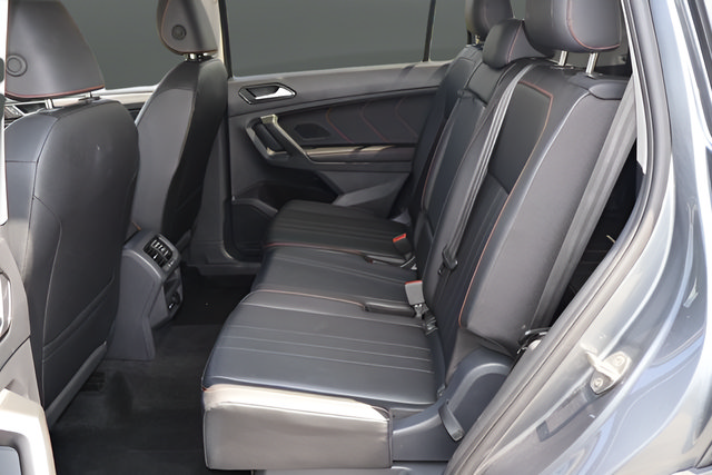 Certified 2024 Volkswagen Tiguan Wolfsburg Edition FWD image 17