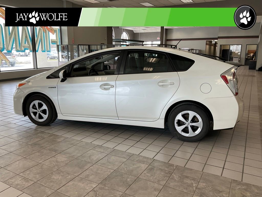 Used 2015 Toyota Prius Two image 4