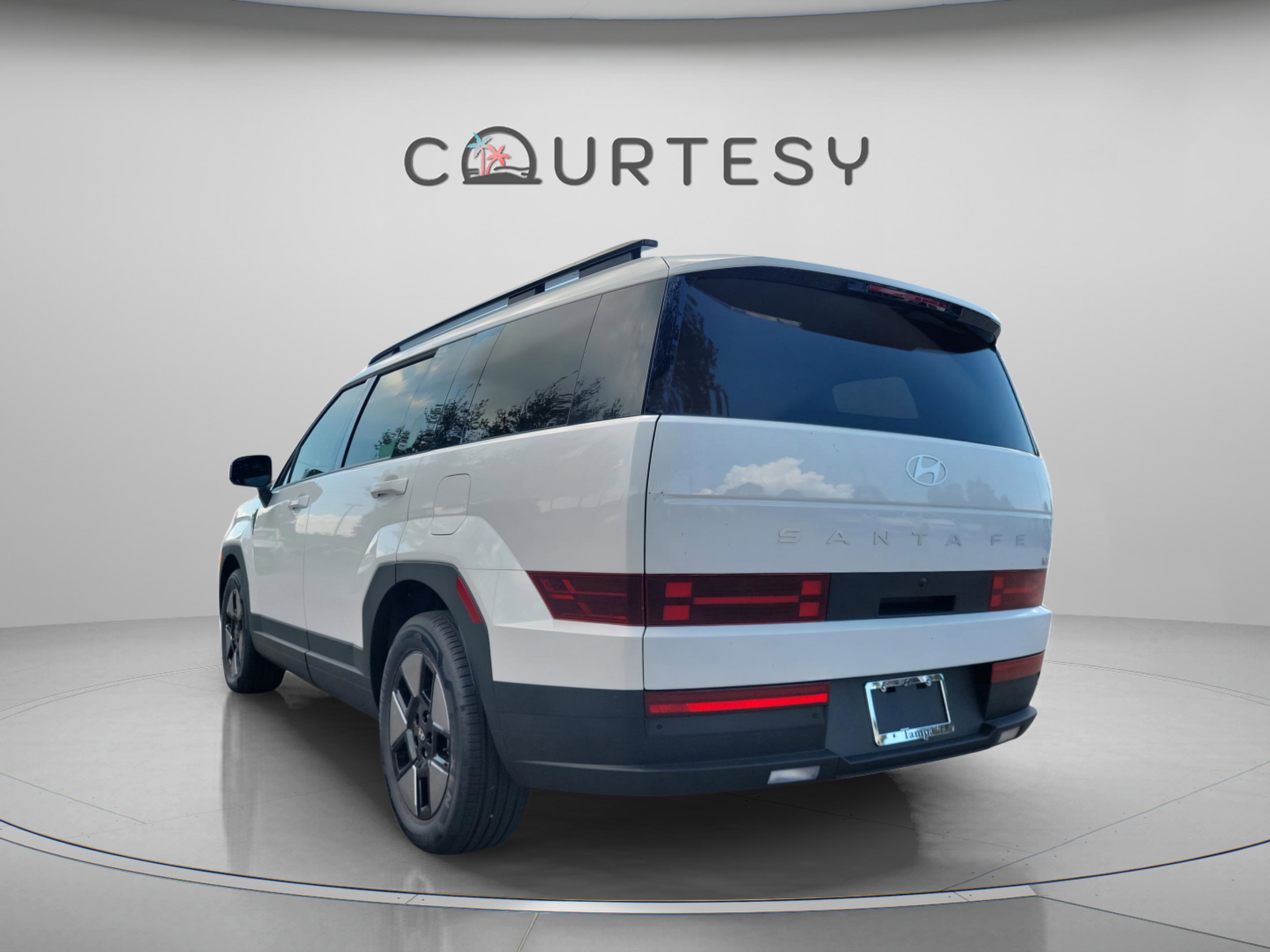 New 2026 Hyundai Santa Fe SEL image 2