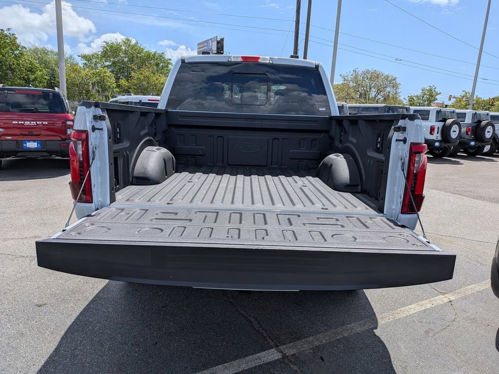 New 2025 Ford F150 XLT w/ Equipment Group 303A High image 33