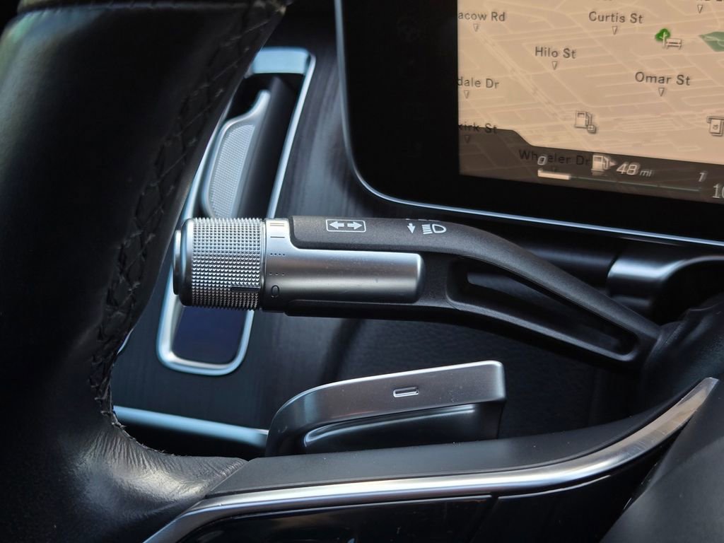 Used 2022 Mercedes-Benz S 580 4MATIC Sedan w/ AMG Line Package image 35