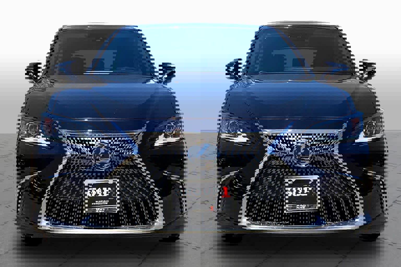 Used 2020 Lexus ES 350 w/ Premium Package image 4