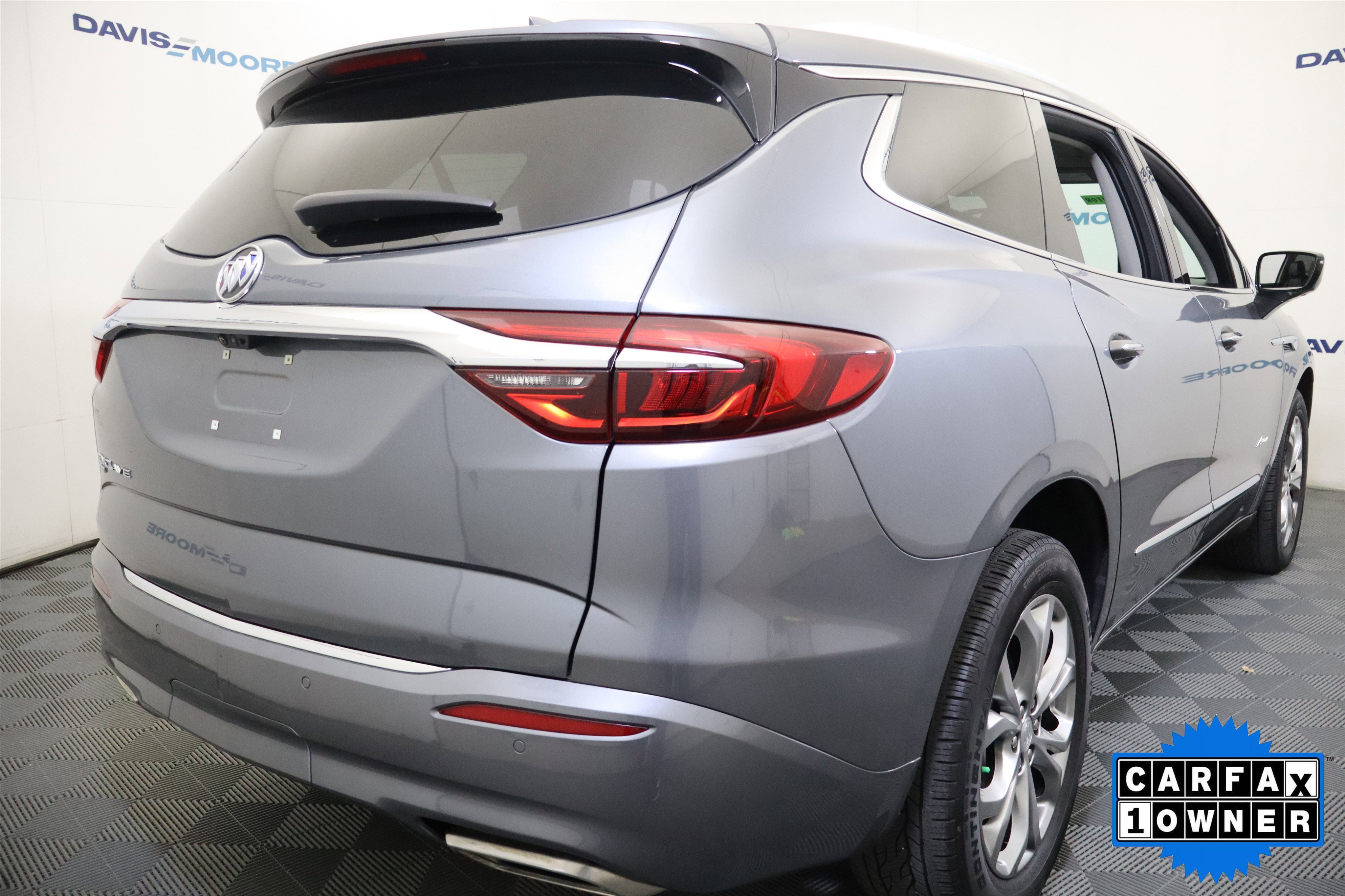 Used 2021 Buick Enclave Avenir w/ Avenir Technology Package image 5