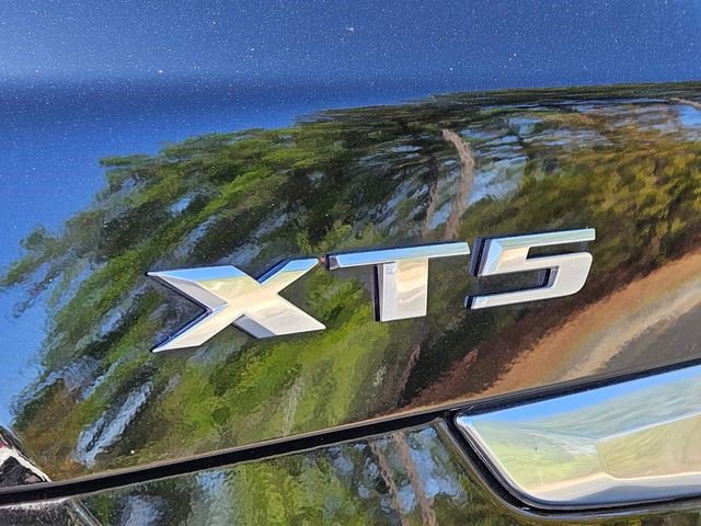 Certified 2022 Cadillac XT5 Premium Luxury w/ Technology Package image 16