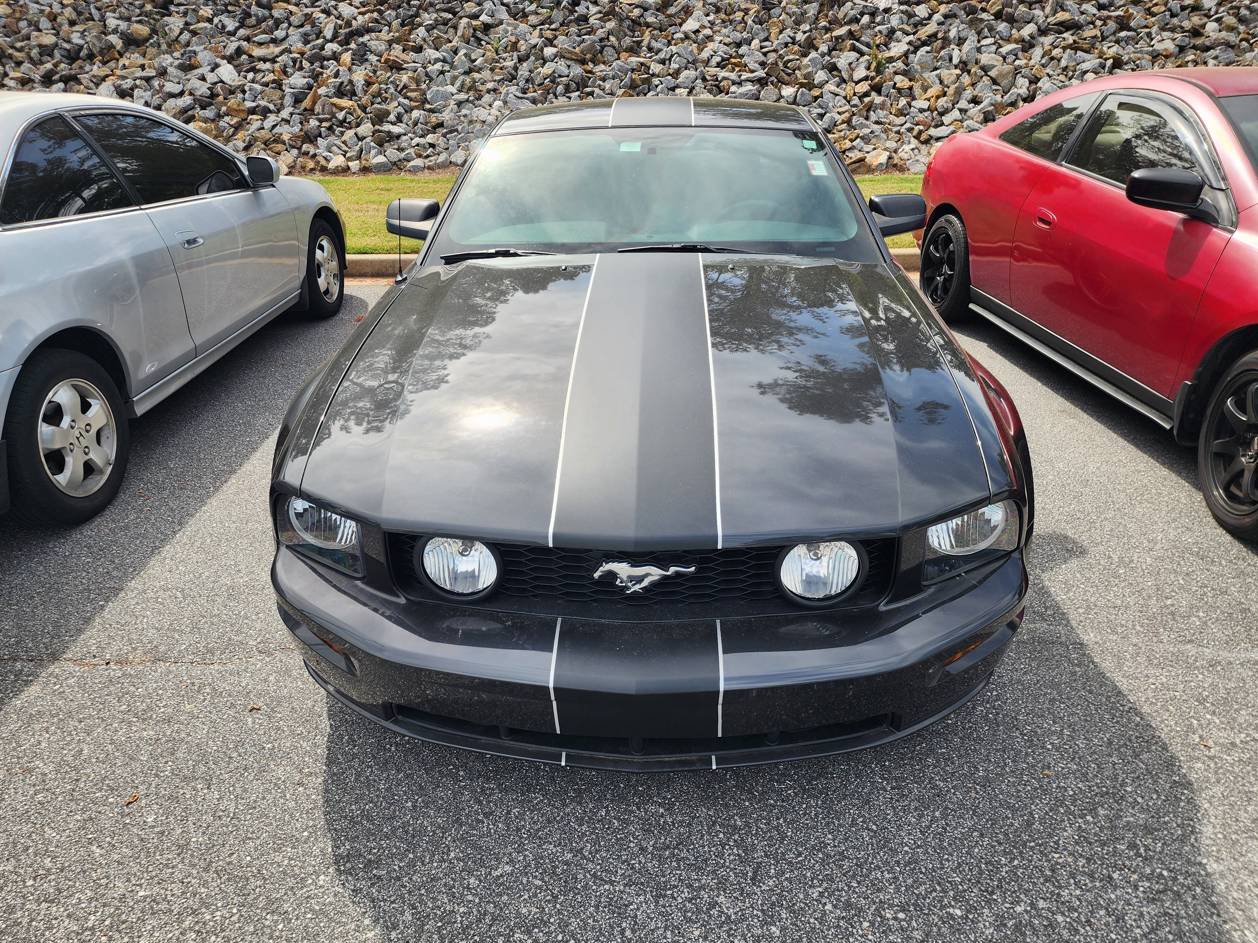 Used 2008 Ford Mustang GT RWD image 2