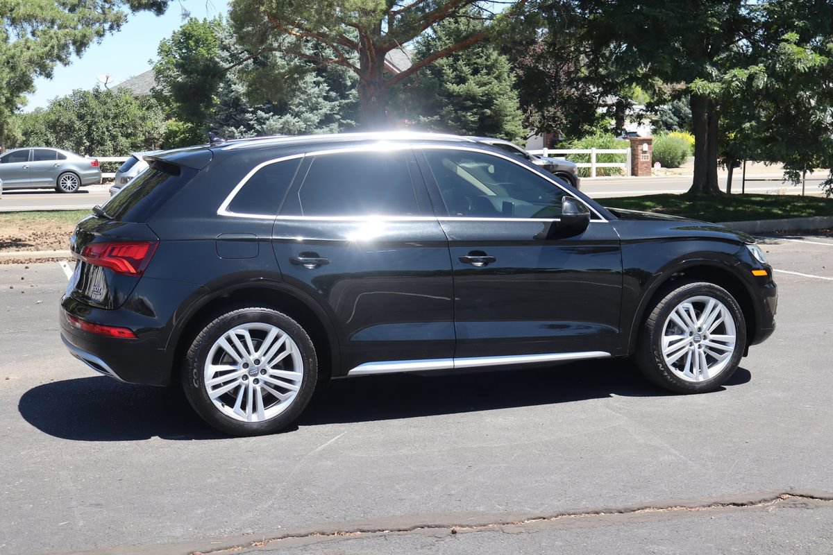 Used 2018 Audi Q5 2.0T Premium Plus w/ Premium Plus Package AWD/4WD image 4