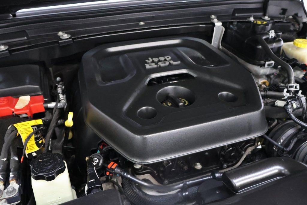 Used 2021 Jeep Wrangler Unlimited Sahara image 27