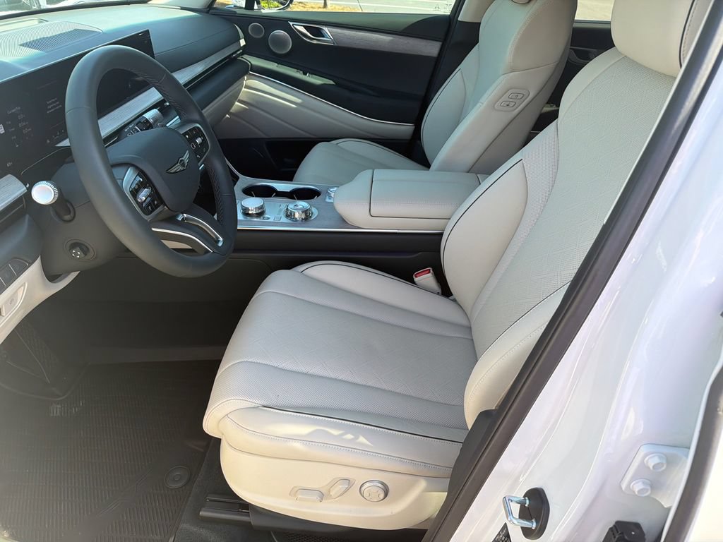 Used 2026 Genesis GV80 2.5T Advanced AWD/4WD image 9