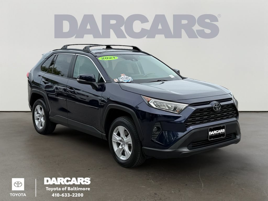 Used 2021 Toyota RAV4 XLE w/ Convenience Package AWD/4WD image 1