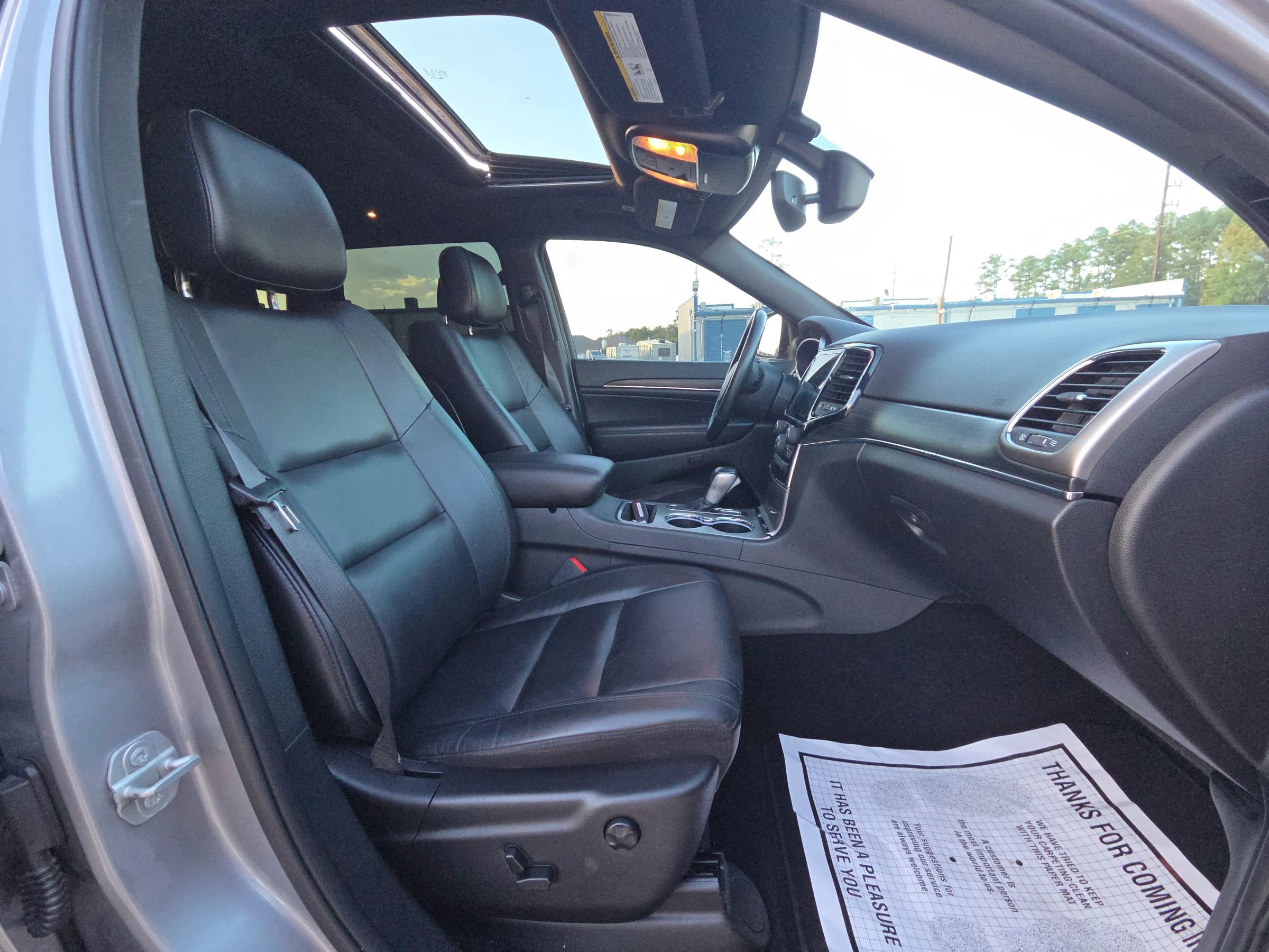 Used 2020 Jeep Grand Cherokee Limited image 19