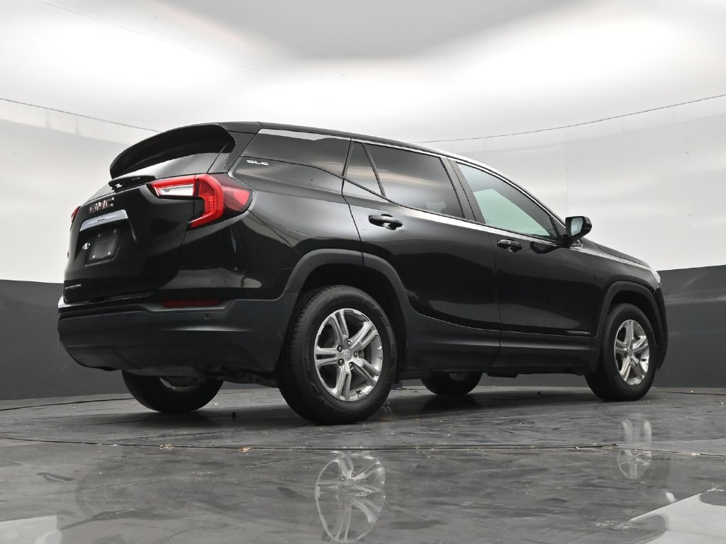 Used 2023 GMC Terrain SLE FWD image 23