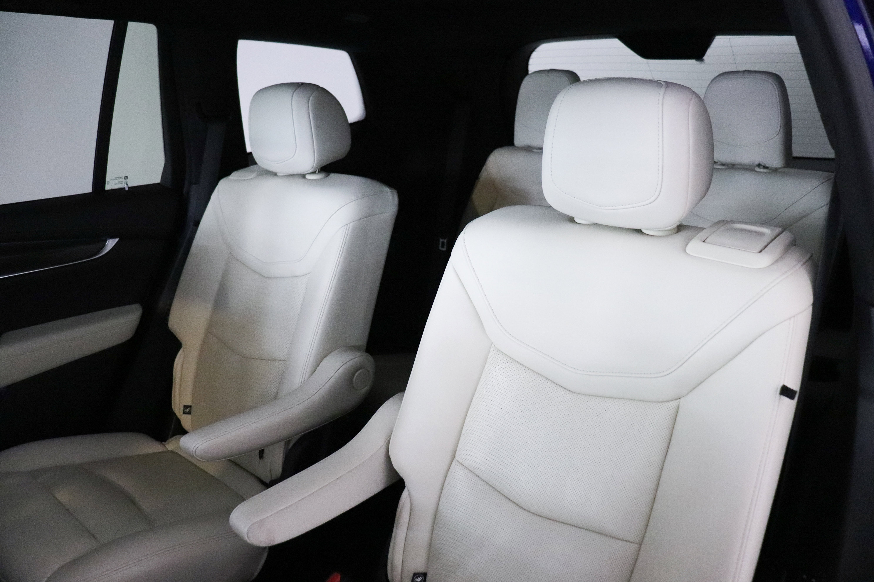 Used 2023 Cadillac XT6 Sport w/ Technology Package image 20