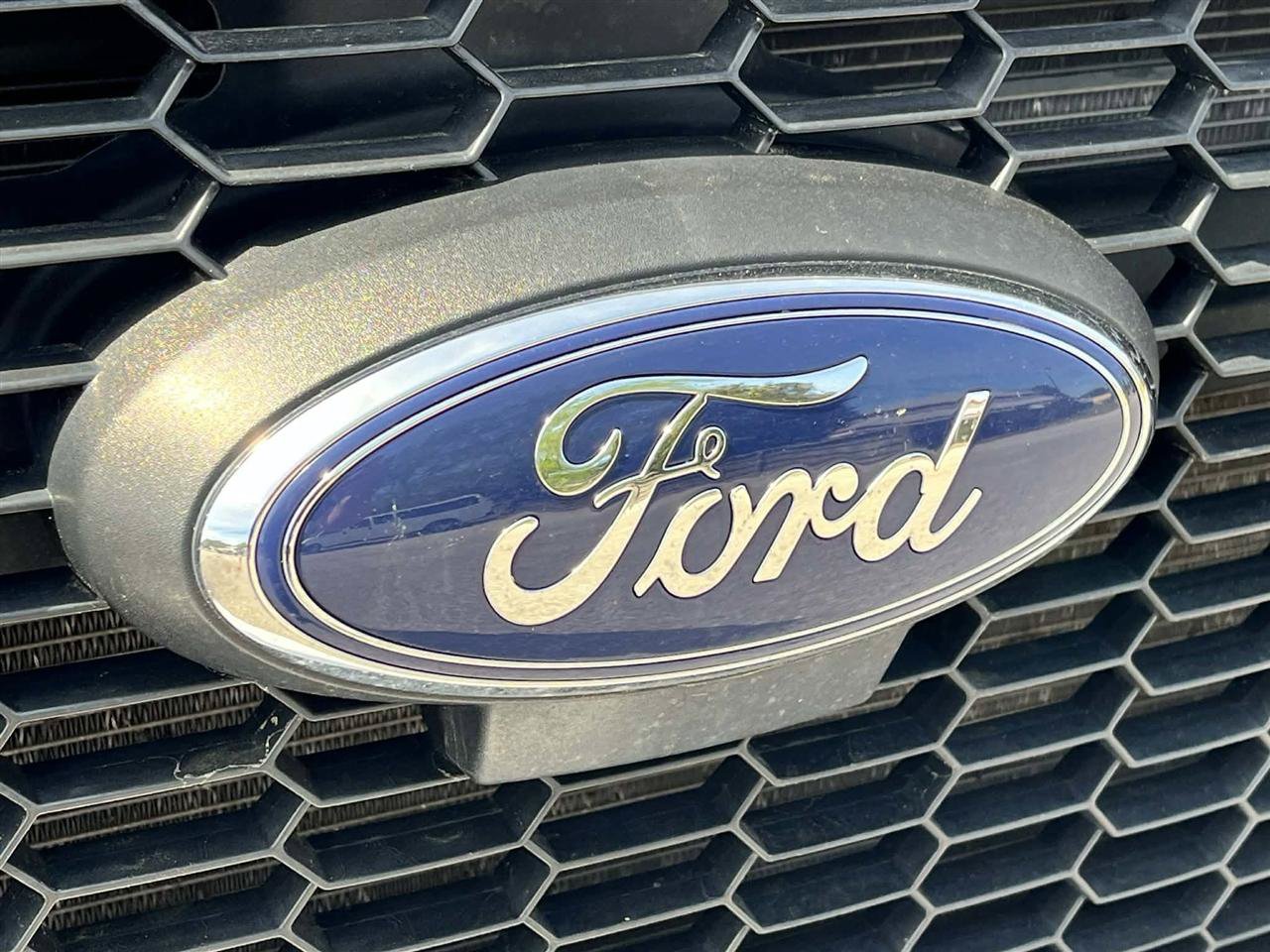 Used 2022 Ford Transit 350 XLT RWD image 4