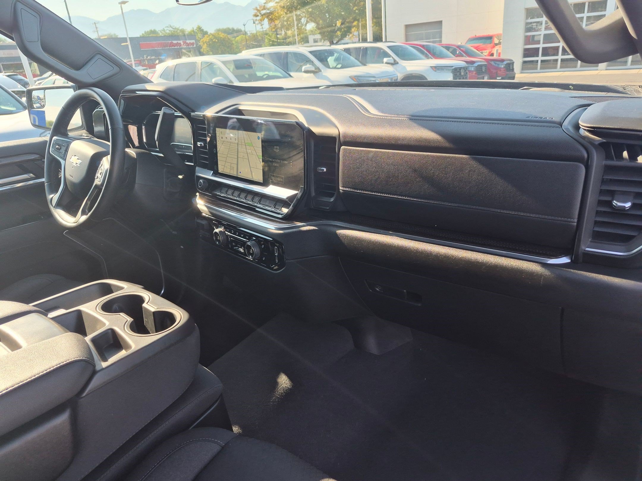 Used 2023 Chevrolet Silverado 1500 LT w/ Z71 Off-Road Package AWD/4WD image 33