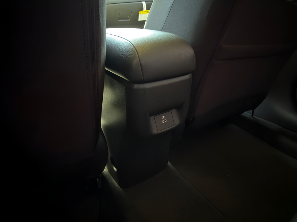 Certified 2024 Nissan Versa SV w/ Trunk Package FWD image 10