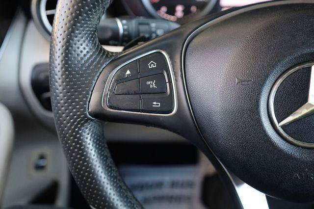 Used 2016 Mercedes-Benz GLC 300 image 27