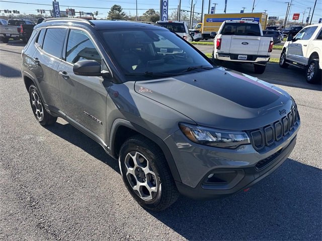 Used 2022 Jeep Compass Trailhawk w/ Sun and Sound Group image 3