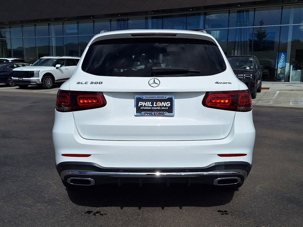 Used 2022 Mercedes-Benz GLC 300 4MATIC image 4