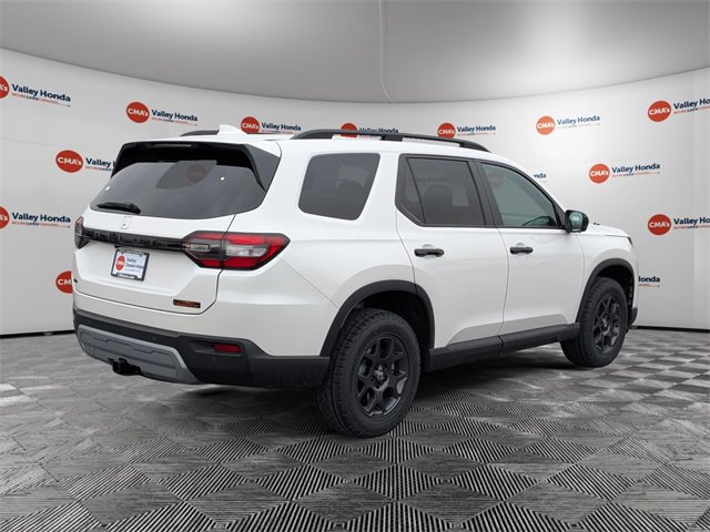 New 2025 Honda Pilot TrailSport image 5