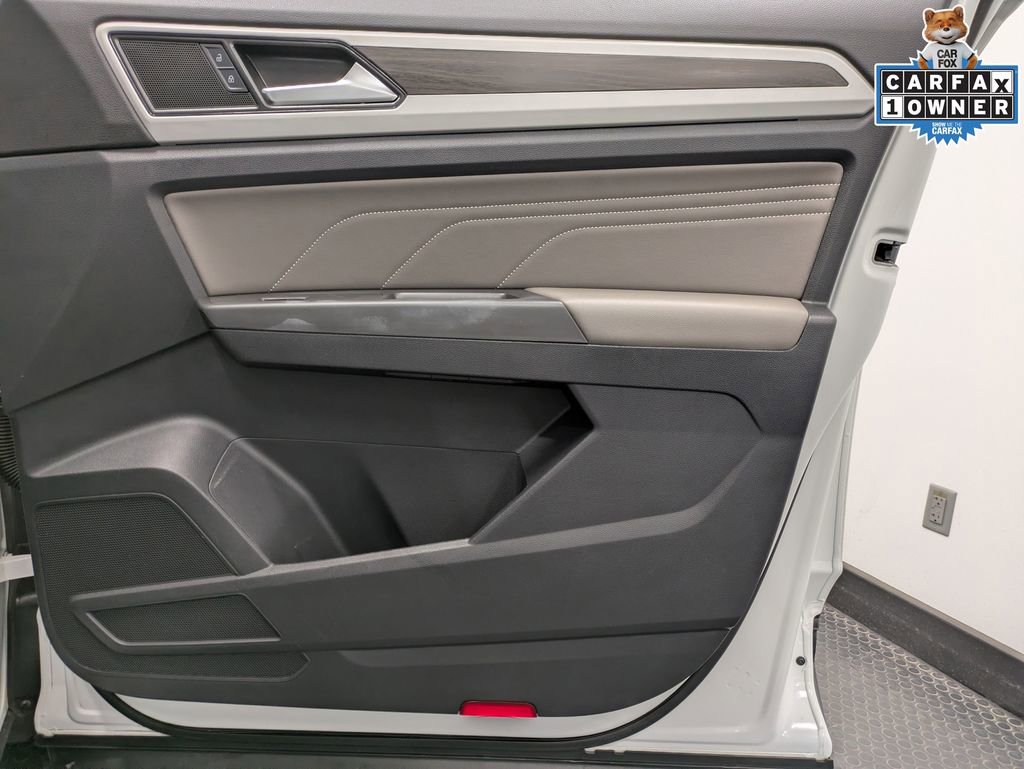 Used 2022 Volkswagen Atlas SE w/ Panoramic Sunroof Package AWD/4WD image 33