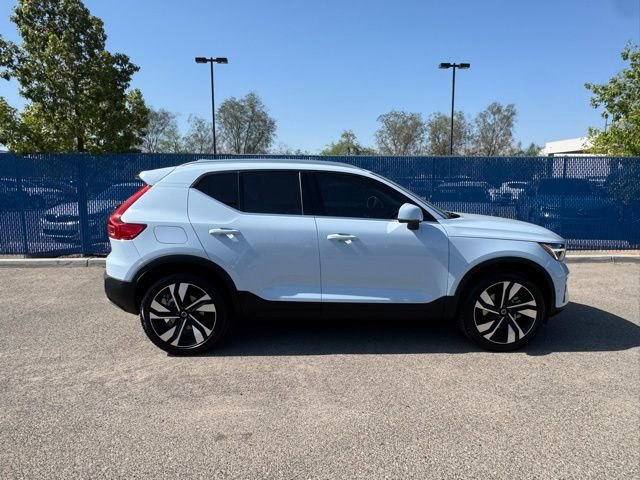 New 2025 Volvo XC40 B5 Ultra w/ Protection Package image 4