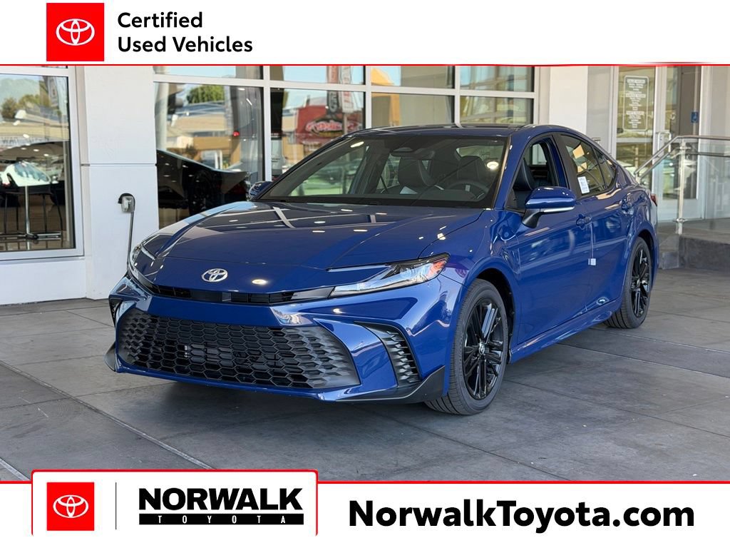 Certified 2026 Toyota Camry SE w/ Convenience Package FWD image 1