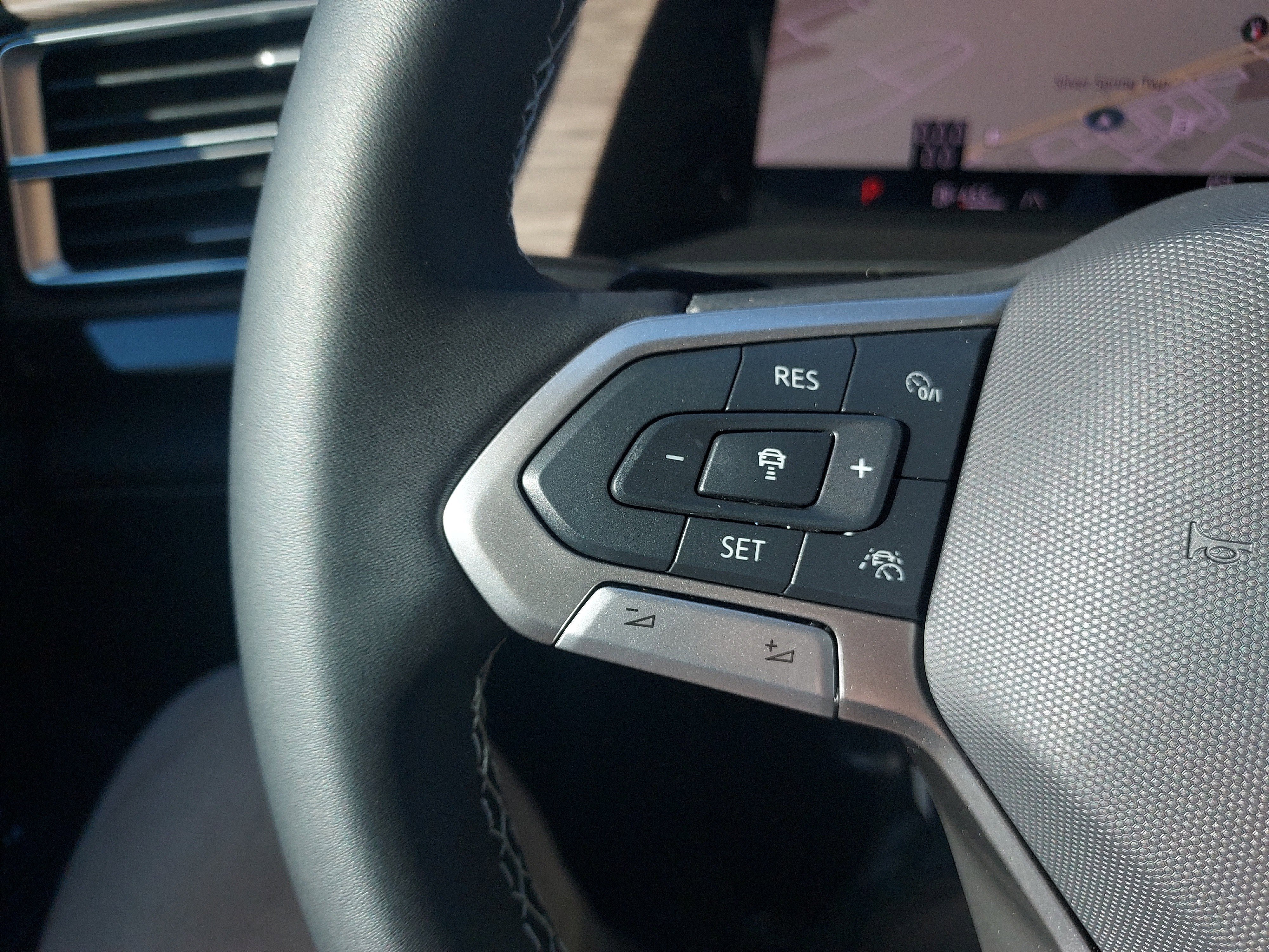 New 2026 Volkswagen Atlas SEL image 29