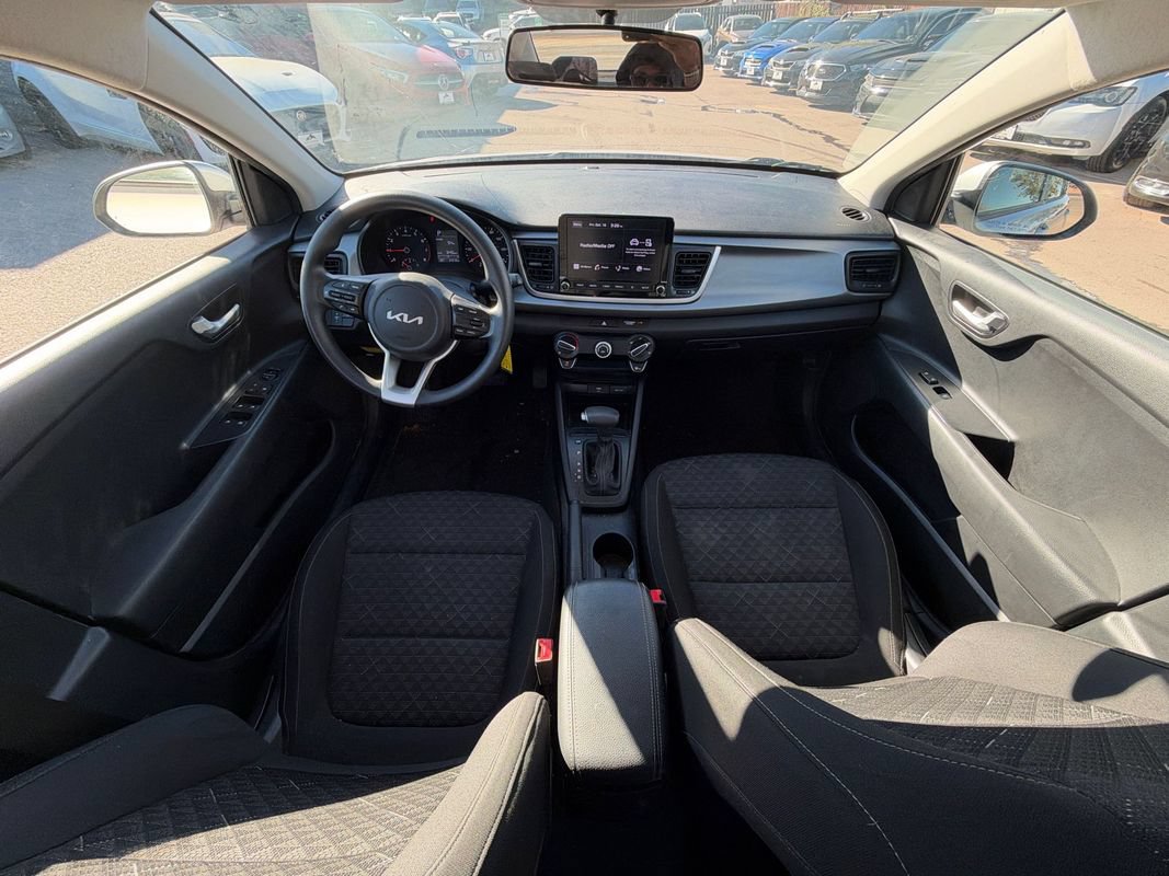Used 2022 Kia Rio S FWD image 11