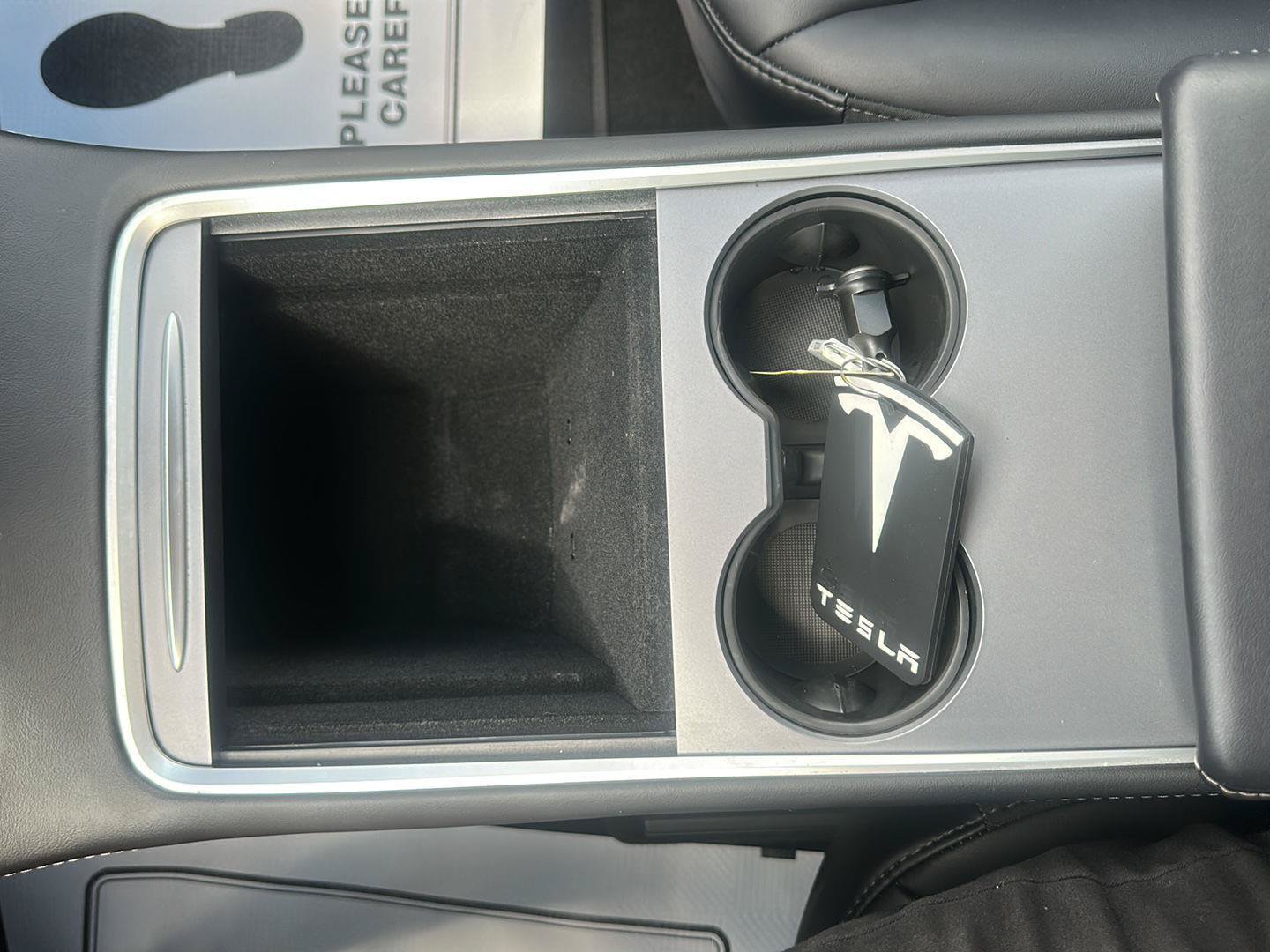 Used 2024 Tesla Model Y Long Range RWD image 29