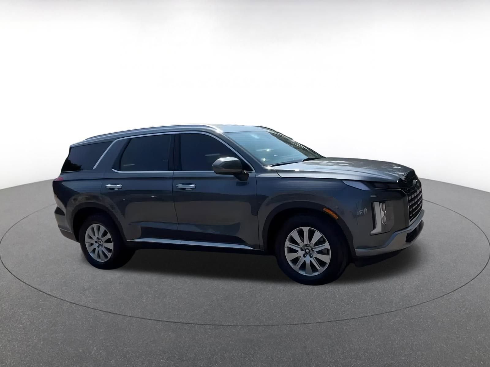 Used 2024 Hyundai Palisade SEL image 2
