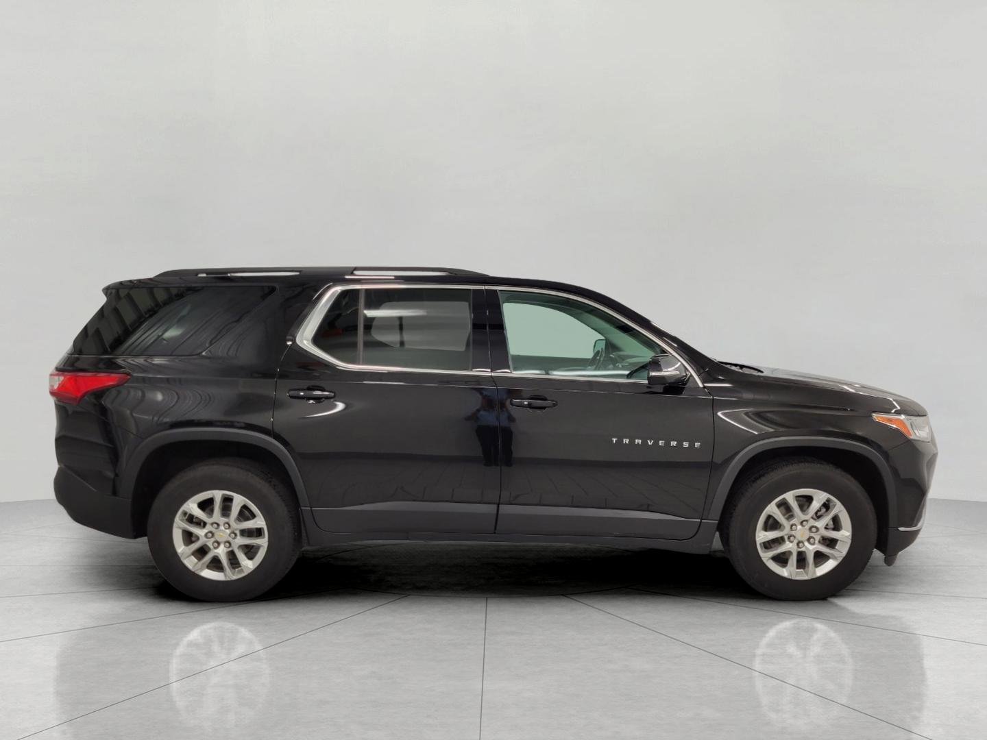Used 2021 Chevrolet Traverse LT w/ LPO, Floor Liner Package AWD/4WD image 11