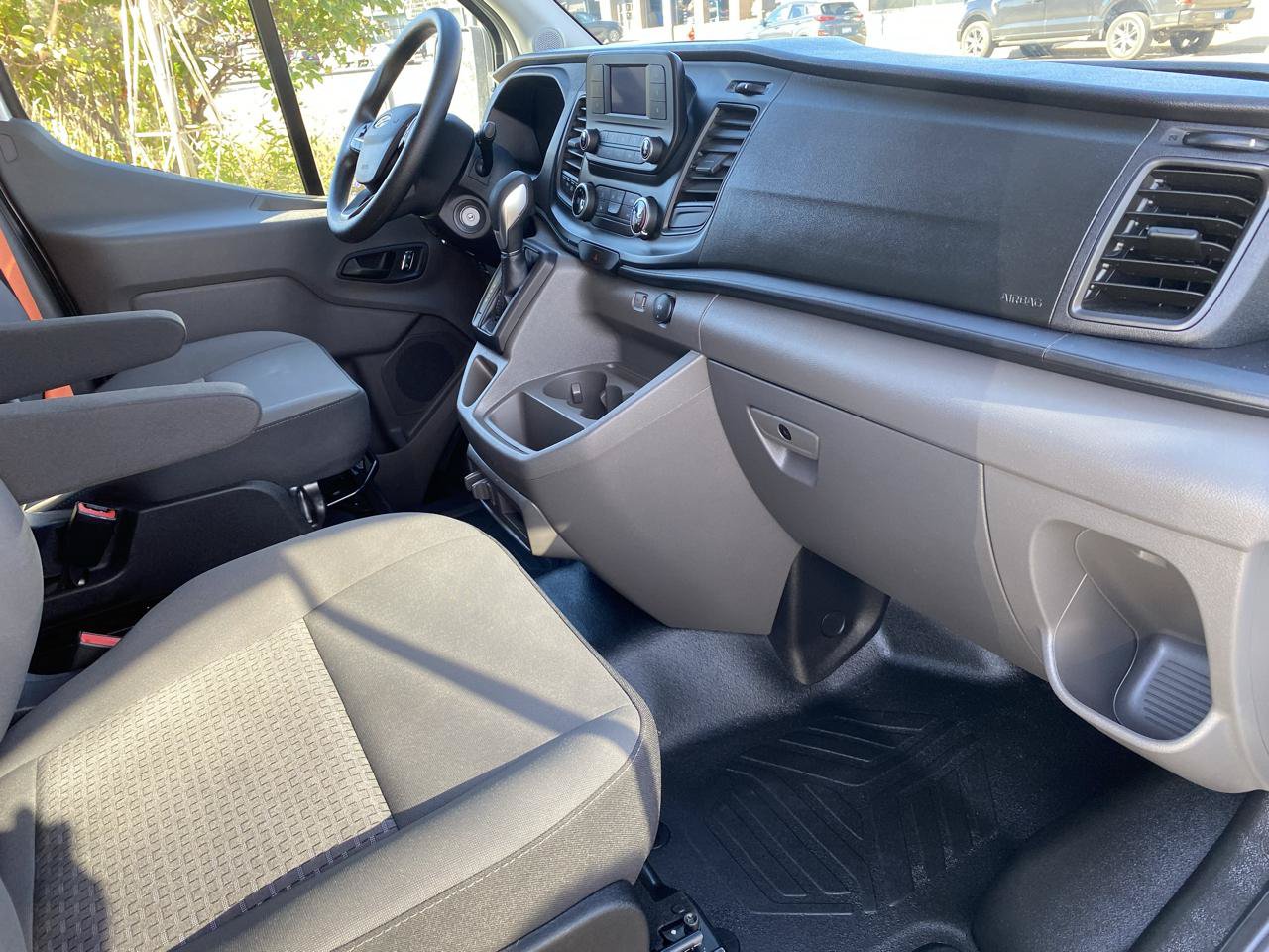 Used 2023 Ford Transit 250 148 High Roof RWD image 18
