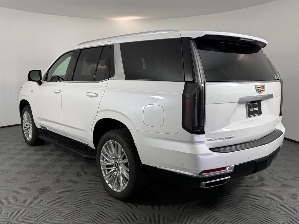 Used 2025 Cadillac Escalade Premium Luxury AWD/4WD image 3