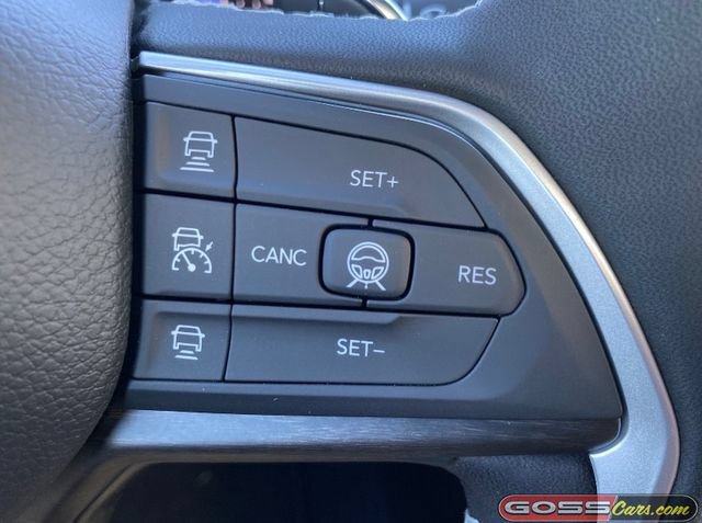 New 2026 Jeep Grand Cherokee Altitude AWD/4WD image 19