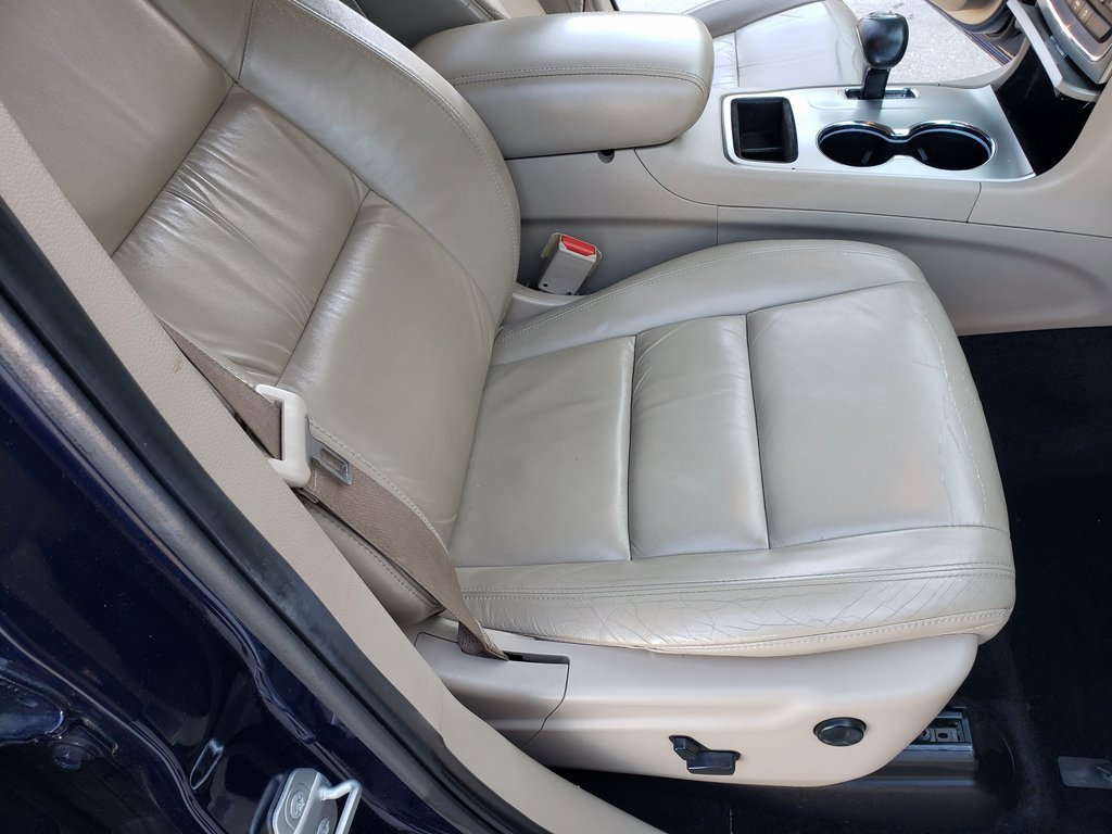 Used 2019 Nissan Rogue SV image 15