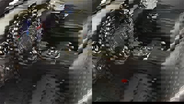 Used 2017 Mercedes-Benz C 300 4MATIC Coupe image 4