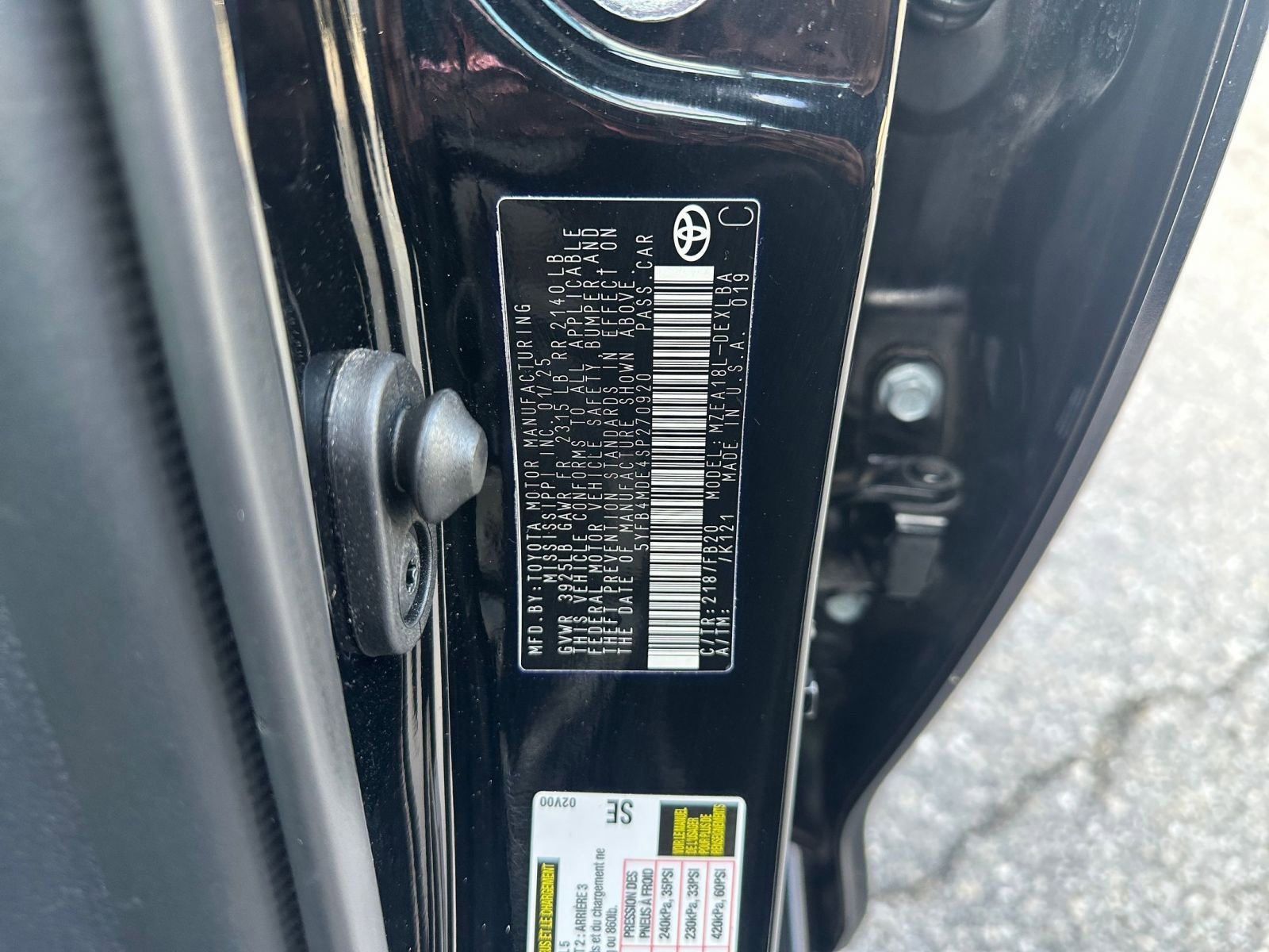 Used 2025 Toyota Corolla LE image 27