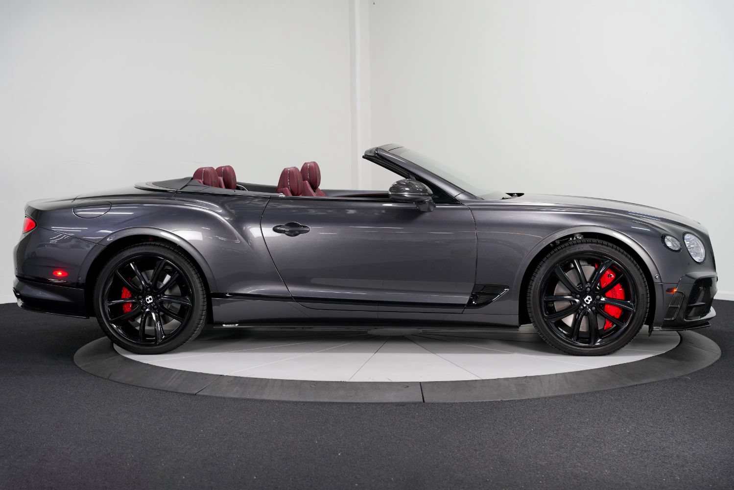 Used 2021 Bentley Continental GT V8 AWD/4WD image 12