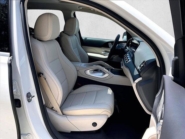 Used 2020 Mercedes-Benz GLS 450 4MATIC image 9