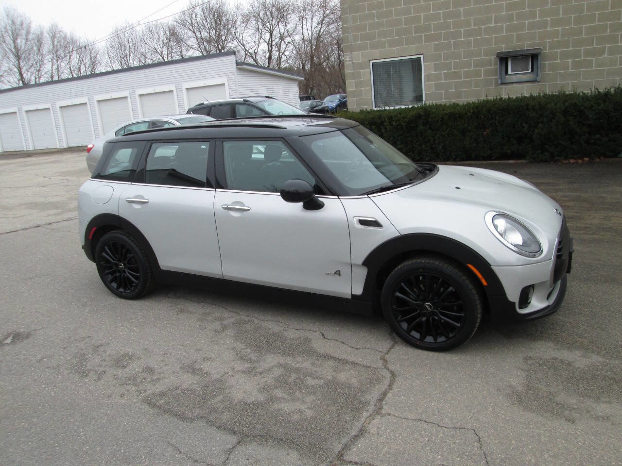 Used 2019 MINI Cooper Clubman ALL4 image 4
